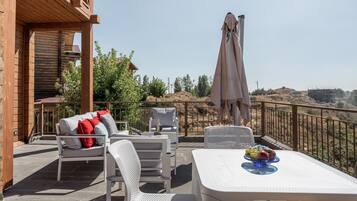 Executive Villa, Smoking, Valley View | Terrace/patio