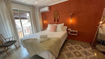 3 bedrooms, iron/ironing board