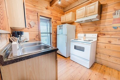 Budro's Bungalow 2 Bedroom Cabin by RedAwning