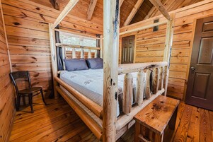 Cabin, 2 Bedrooms | 2 bedrooms, free WiFi