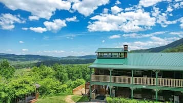 Cabana, vários quartos | Fachada