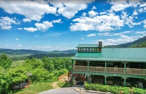 Cabin, Multiple Bedrooms | Exterior