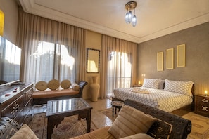 6 chambres, fer et planche à repasser, Wi-Fi, literie fournie