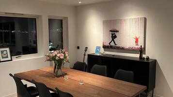 Apartment | Meeting facility