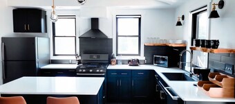 Completely remodled Victorian era home downtown Lynchburg VA
