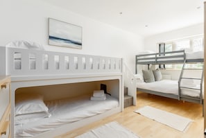 Room - The Nook (Poole)