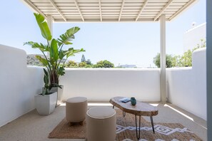 Terrace/patio - Sersi Luxury Villa Sea View Private Pool (Paros)