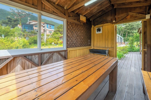 Basic Room, 1 Bedroom (Esther) | 1 bedroom, WiFi (free)