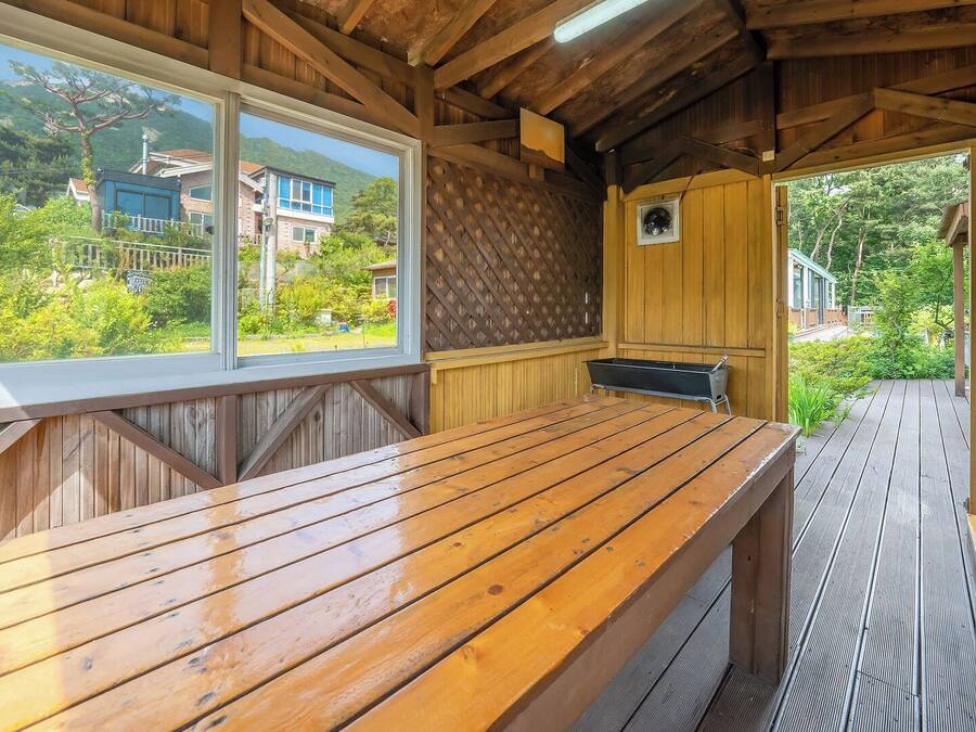 Basic Room, 1 Bedroom (Esther) | 1 bedroom, WiFi (free)
