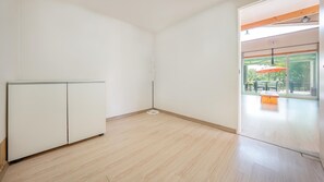 Basic Room, 2 Bedrooms (Ciel) - Ganghwado Elinhuvert Pension (Incheon)