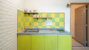 Basic Room, 2 Bedrooms (Woodi) - Ganghwado Elinhuvert Pension (Incheon)