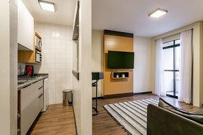 Interior - WI-FI 500MB | Pool | Balcony with Sea View #CA46 (Florianópolis)