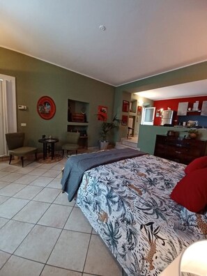 1 bedroom, iron/ironing board, WiFi, bed sheets