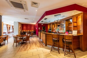 酒吧（店内）