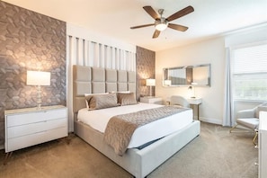 5 chambres, fer et planche à repasser, lit de bébé portatif, Wi-Fi