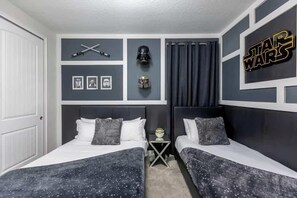 5 chambres, fer et planche à repasser, lit de bébé portatif, Wi-Fi