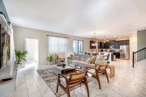 Fernseher, Videospiele, Arbeitsbereiche