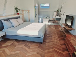 Habitación Grand | 1 dormitorio, decoración individual, mobiliario individual y escritorio