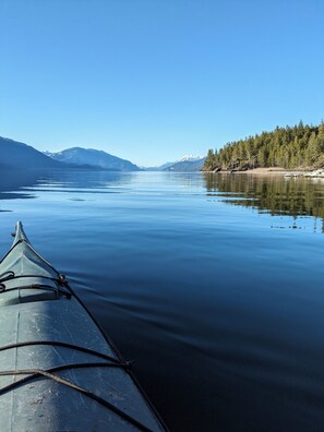 3 عدّة غرف نوم وواي فاي مجانًا وملاءات أسرّة