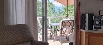 Riondel Lake view guest cottage