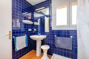 Uklassifisert bilde, 5 av 24, knapp