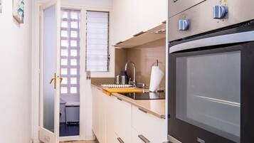 Frigorífic, microones, forn i rentaplats