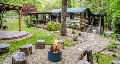 Bird-watcher's creekside cabin with screened porch, fireplace, yard, & firepit