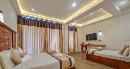 Top Rich Hotel-Deluxe Double Room #3
