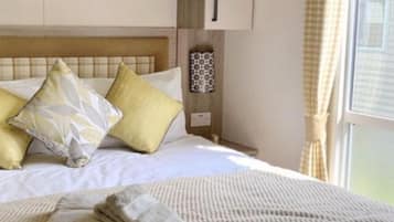 Chalet | 2 bedrooms, bed sheets