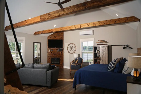 Smart-tv och eldstad