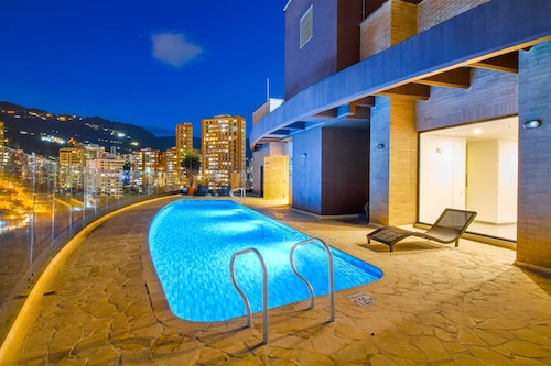 Poblado Paradise for Your Stay 2br 2bath