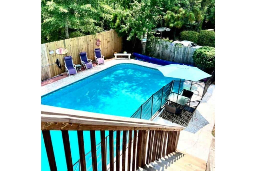 Pelican Nest-Charming Suite/Pool/Jacuzzi Tub/Private Balcony!