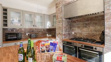 Fridge, dishwasher, electric kettle, toaster