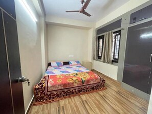 2 bedrooms