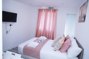 Apartment | 1 bedroom, iron/ironing board, free WiFi, bed sheets