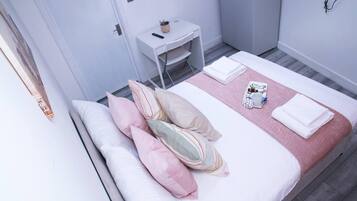 Apartment | 1 bedroom, iron/ironing board, free WiFi, bed sheets