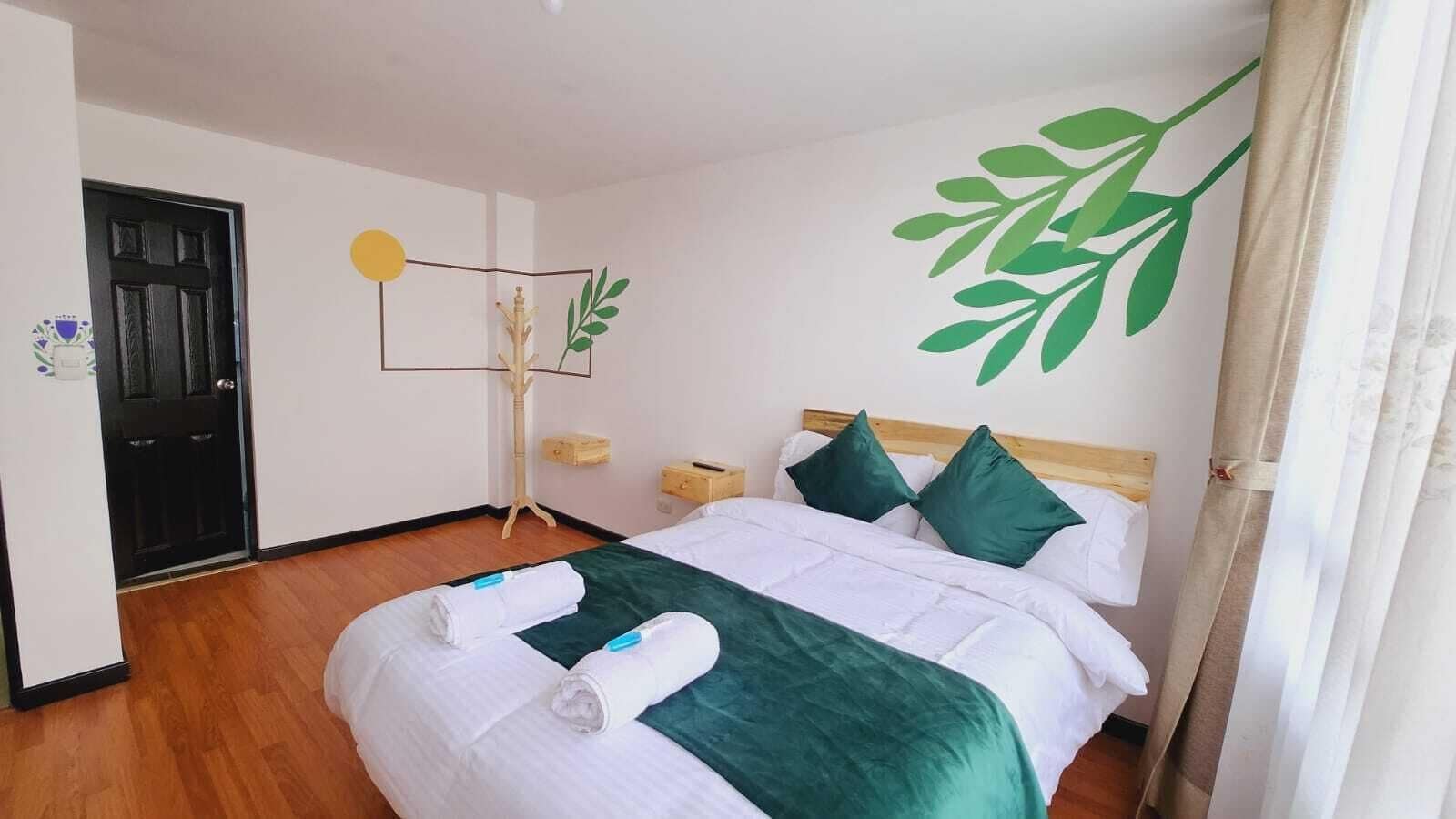 deluxe double room | free wifi
