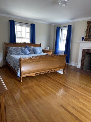 4 slaapkamers, reisbedje, gratis wifi, beddengoed