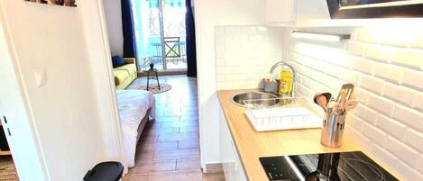 1 bedroom, iron/ironing board, WiFi, bed sheets