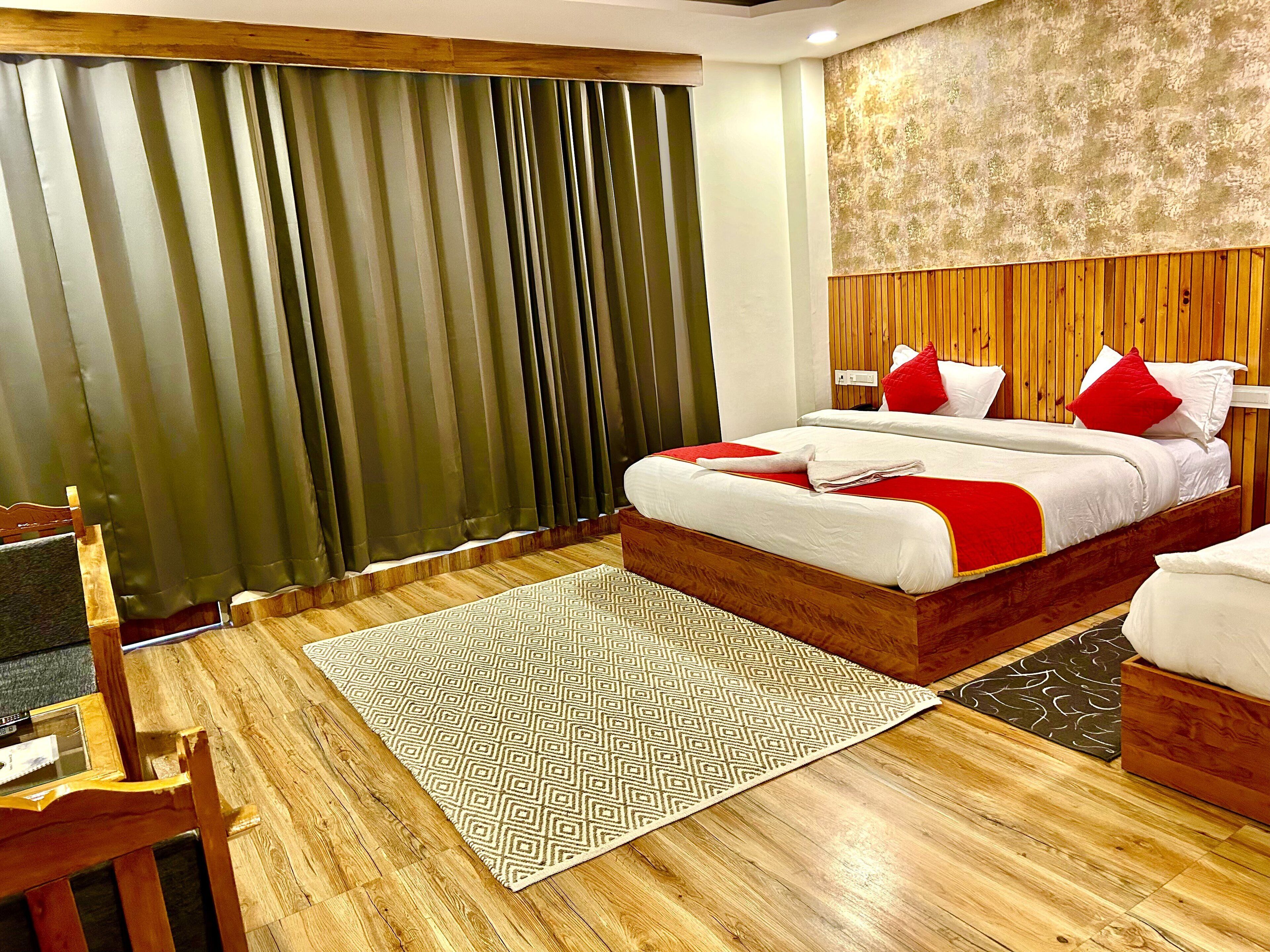 Family Room | Free WiFi