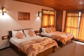 Deluxe Quadruple Room