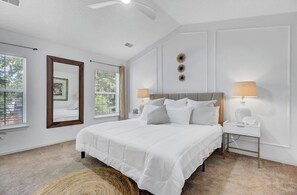 3 chambres, bureau, Wi-Fi gratuit, draps fournis