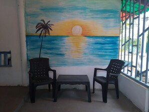 Standard Double Room | Living area - Summer Garden Arugambay (Arugam Bay)