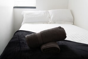 Wifi gratis y ropa de cama 