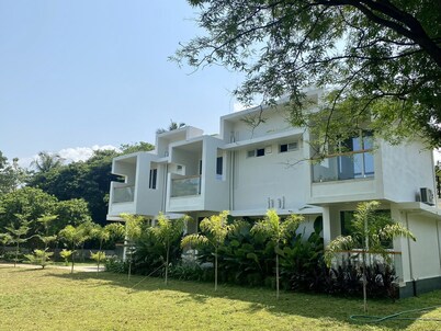 Your Perfect Beachside Getaway