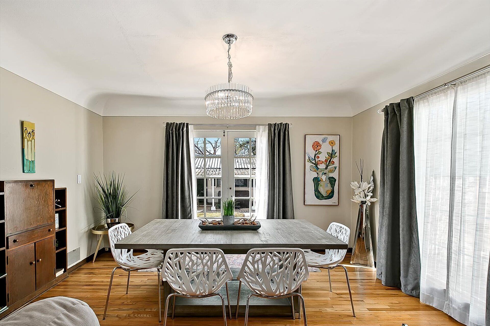 House, Multiple Beds, Hot Tub, Garden View (21st - #1501) | Dining