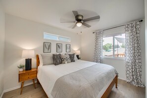 Casa, varias camas, patio, vista al jardín (31st - #2517) | 2 habitaciones, decoración personalizada y muebles diferentes 