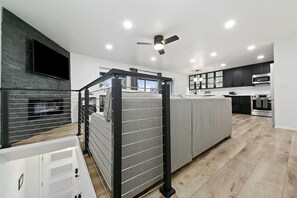 Fridge, microwave, oven, stovetop - The Wildrye (Boise)