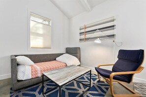 Apartment, 1 King Bed with Sofa bed, Patio, Garden View (Coston - #506) | Interior - The Modern Studio (Boise)