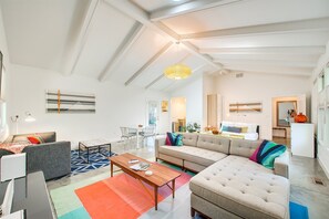 Apartment, 1 King Bed with Sofa bed, Patio, Garden View (Coston - #506) | Living area